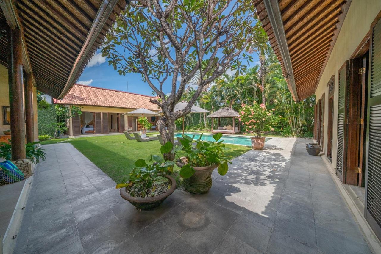 Rumi Villas Seminyak  Luaran gambar